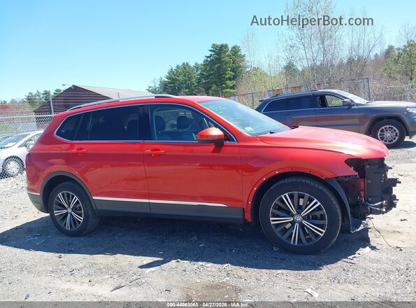 3VV2B7AX5JM024530 2018 VOLKSWAGEN TIGUAN Orange Widok wnętrza 360 stopni