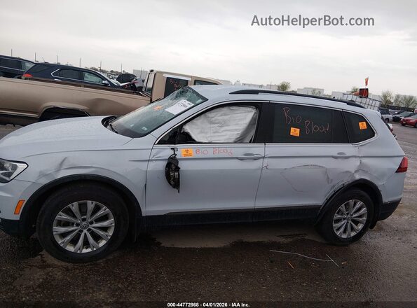 3VV2B7AX5JM028206 2018 VOLKSWAGEN TIGUAN Белый Вид задней части салона