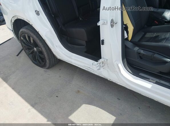 3VV2B7AX6LM110450 2020 VOLKSWAGEN TIGUAN White Vista frontal