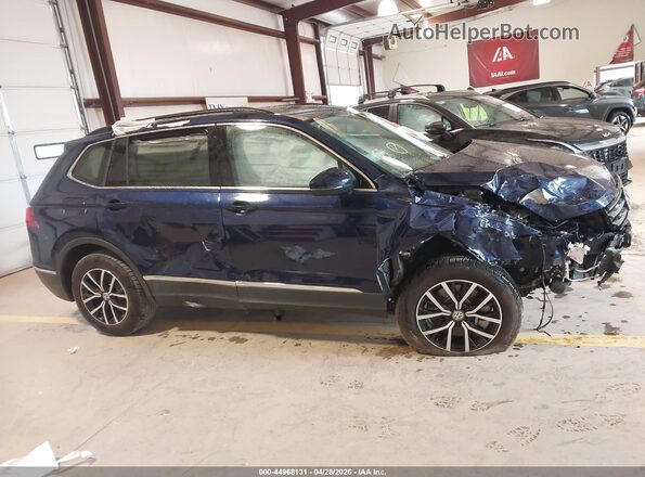 3VV2B7AX6MM056455 2021 VOLKSWAGEN TIGUAN Blue Rear interior view