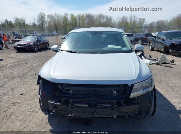 3VV2B7AX7KM045879 2019 VOLKSWAGEN TIGUAN Белый Вид задней части салона