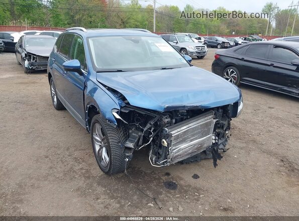 3VV2B7AX7LM158555 2020 VOLKSWAGEN TIGUAN Light Blue 