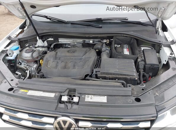 3VV2B7AX8LM027912 2020 VOLKSWAGEN TIGUAN White Вид ззаду