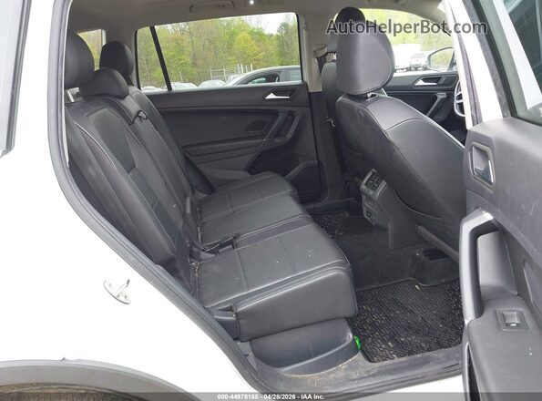3VV2B7AX8LM027912 2020 VOLKSWAGEN TIGUAN White Вид наклейки з VIN-кодом