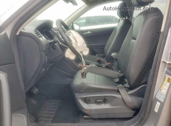 3VV2B7AX8LM141005 2020 VOLKSWAGEN TIGUAN Gray 