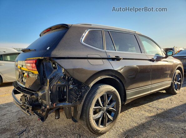 3VV2B7AX8NM089233 2022 VOLKSWAGEN TIGUAN Black 