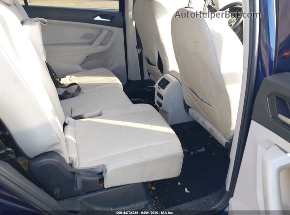 3VV3B7AX0PM091100 2023 VOLKSWAGEN TIGUAN Blue Вид наклейки з VIN-кодом