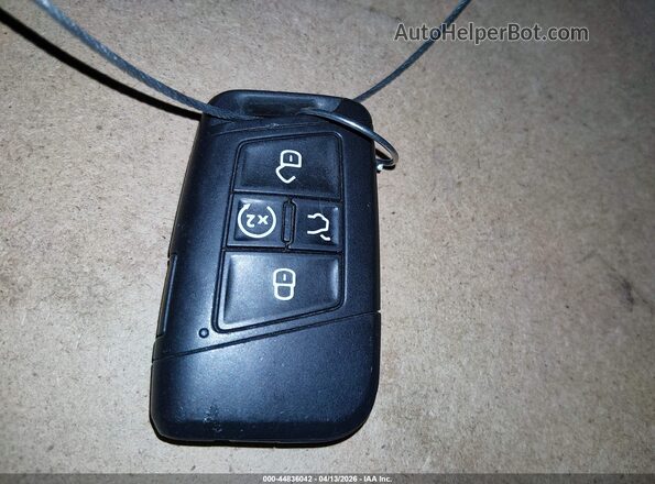 3VV3B7AX2JM039782 2018 VOLKSWAGEN TIGUAN White Widok deski rozdzielczej