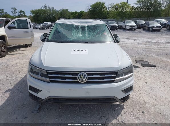 3VV3B7AX3JM161647 2018 VOLKSWAGEN TIGUAN Белый 