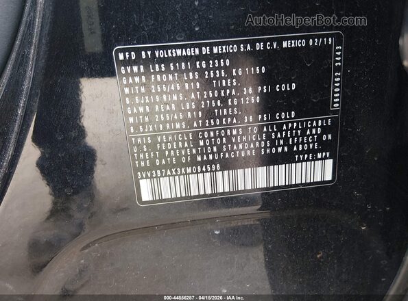 3VV3B7AX3KM094596 2019 VOLKSWAGEN TIGUAN Black ძრავის განყოფილების ხედი