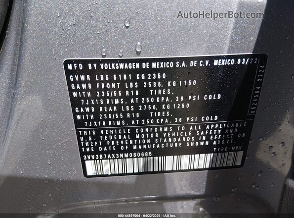 3VV3B7AX3NM080685 2022 VOLKSWAGEN TIGUAN Silver Vista del compartimento del motor
