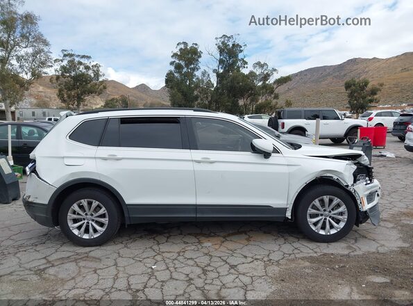 3VV3B7AX4KM049084 2019 VOLKSWAGEN TIGUAN White Widok zestawu wskaźników