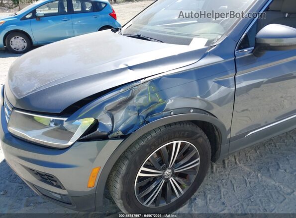 3VV3B7AX5KM189239 2019 VOLKSWAGEN TIGUAN Gray 