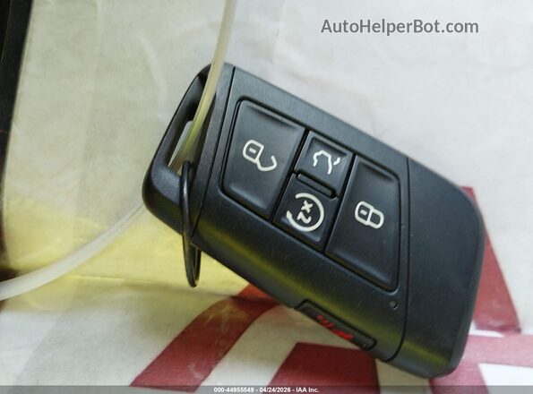 3VV3B7AX5LM107026 2020 VOLKSWAGEN TIGUAN Silver Vista del salpicadero