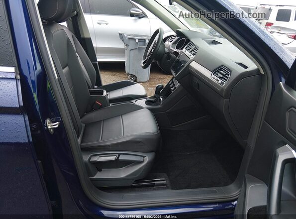 3VV3B7AX5MM102121 2021 VOLKSWAGEN TIGUAN Blue Սալոնի դիմացի տեսք