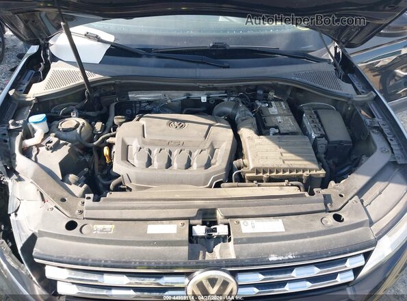 3VV3B7AX6LM138236 2020 VOLKSWAGEN TIGUAN Black Widok z tyłu