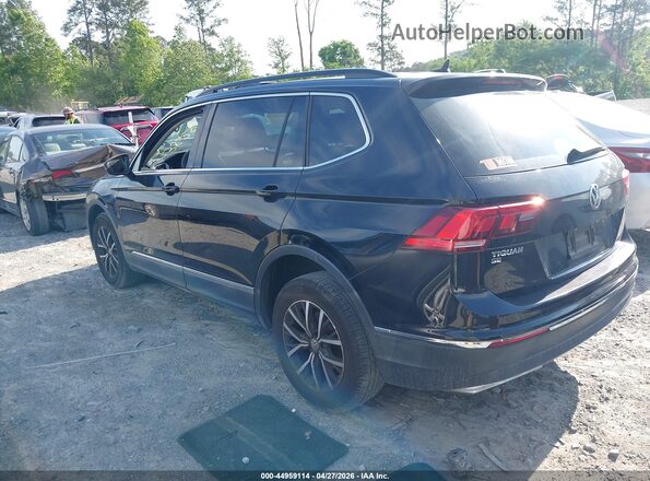 3VV3B7AX6LM138236 2020 VOLKSWAGEN TIGUAN Black Widok wnętrza 360 stopni
