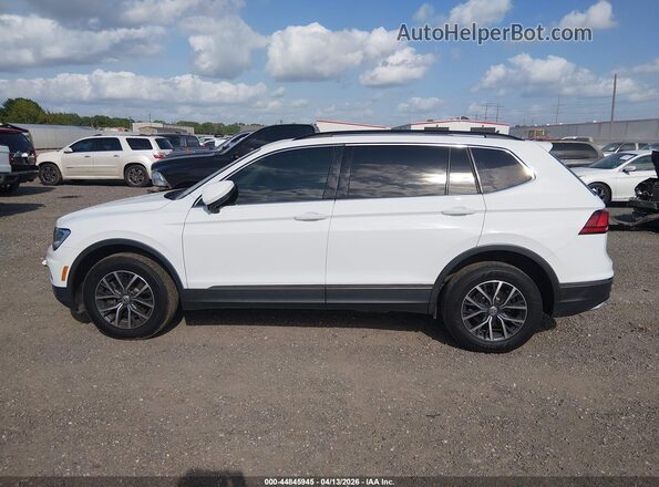 3VV3B7AX7LM019899 2020 VOLKSWAGEN TIGUAN White Սալոնի 360 աստիճան տեսք