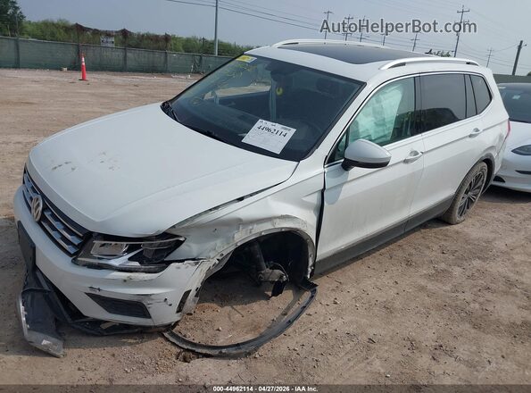 3VV3B7AX9JM005130 2018 VOLKSWAGEN TIGUAN White წინა მარცხენა ხედი სამი მეოთხედიდან