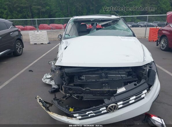 3VV3B7AX9LM016339 2020 VOLKSWAGEN TIGUAN White ხელსაწყოთა პანელის ხედი