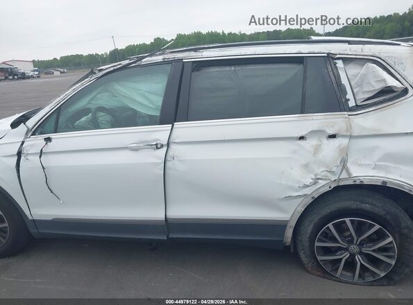 3VV3B7AX9LM016339 2020 VOLKSWAGEN TIGUAN White სალონის 360-გრადუსიანი ხედი