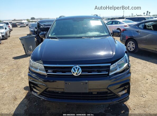3VV3B7AX9LM086813 2020 VOLKSWAGEN TIGUAN Black წინა პანელის ხედი
