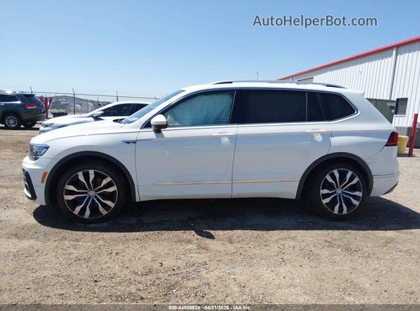 3VV4B7AX2LM034461 2020 VOLKSWAGEN TIGUAN White Панорамний вид салону 360°