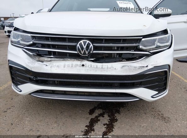 3VV4B7AX5NM166696 2022 VOLKSWAGEN TIGUAN Белый Вид спереди