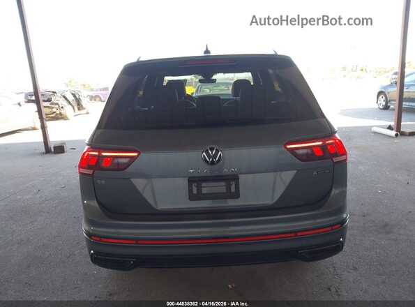 3VV8B7AX1NM102964 2022 VOLKSWAGEN TIGUAN Серый 