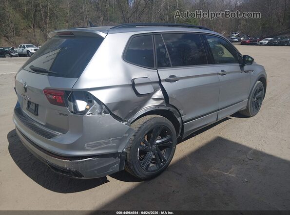 3VV8B7AX7PM032857 2023 VOLKSWAGEN TIGUAN Серебряный Задняя правая четверть
