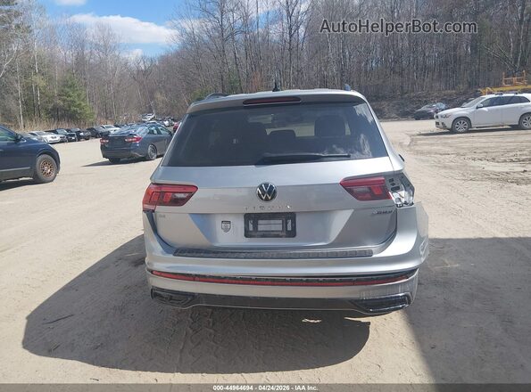 3VV8B7AX7PM032857 2023 VOLKSWAGEN TIGUAN Серебряный 