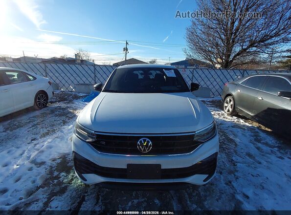 3VV8B7AX9PM072566 2023 VOLKSWAGEN TIGUAN Белый Вид щитка приборов
