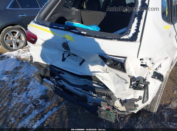3VV8B7AX9PM072566 2023 VOLKSWAGEN TIGUAN Белый Вид спереди