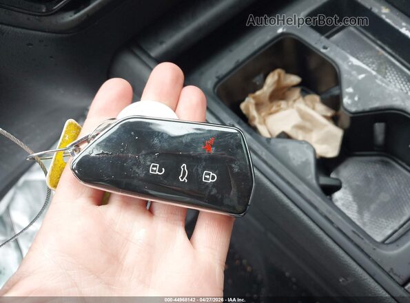 3VVBR7RM7SM004903 2025 VOLKSWAGEN TIGUAN White Widok deski rozdzielczej