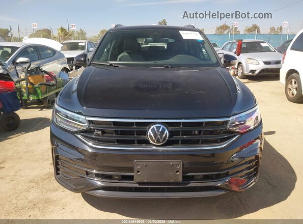 3VVCB7AX3RM194109 2024 VOLKSWAGEN TIGUAN Черный Вид задней части салона