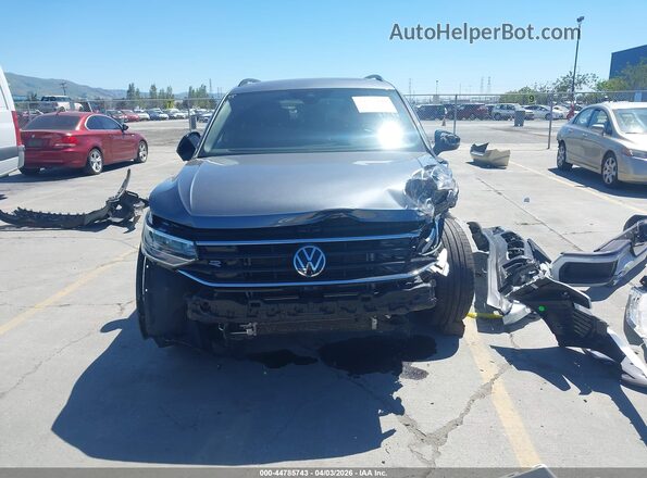 3VVCB7AX6NM093902 2022 VOLKSWAGEN TIGUAN Gray 