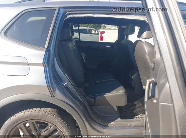 3VVCB7AX6NM093902 2022 VOLKSWAGEN TIGUAN Gray 