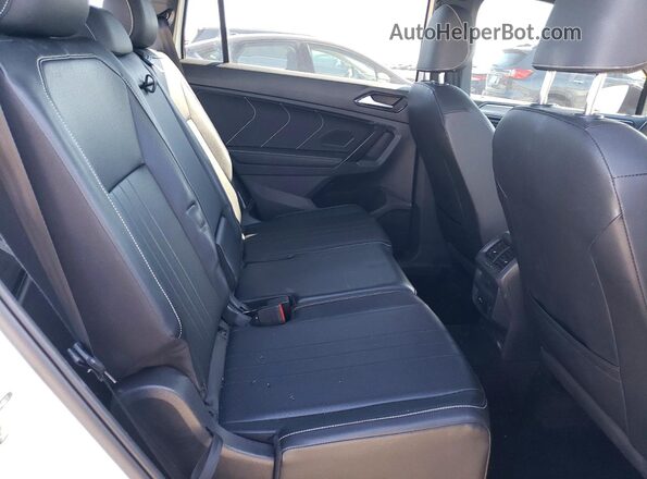 3VVCB7AX8PM041755 2023 VOLKSWAGEN TIGUAN White უკანა სავარძლების ხედი