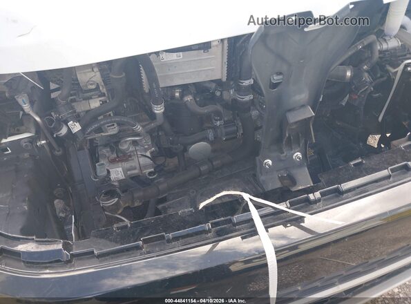 3VVEX7B25RM119652 2024 VOLKSWAGEN TAOS White 
