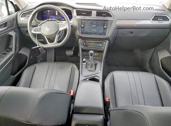 3VVNB7AX3PM074042 2023 VOLKSWAGEN TIGUAN Gray 