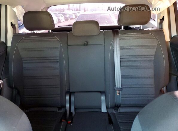 3VVRB7AX7RM187903 2024 VOLKSWAGEN TIGUAN Gray უკანა სავარძლების ხედი
