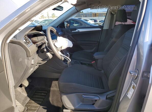 3VVRB7AX7RM187903 2024 VOLKSWAGEN TIGUAN Gray წინა სალონის ხედი