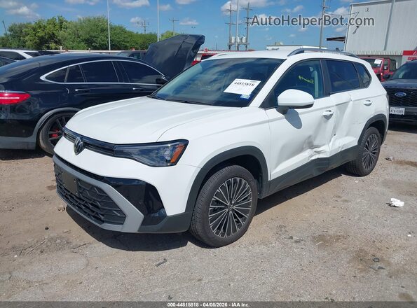 3VVSC7B23TM043337 2026 VOLKSWAGEN TAOS Белый Передняя левая четверть