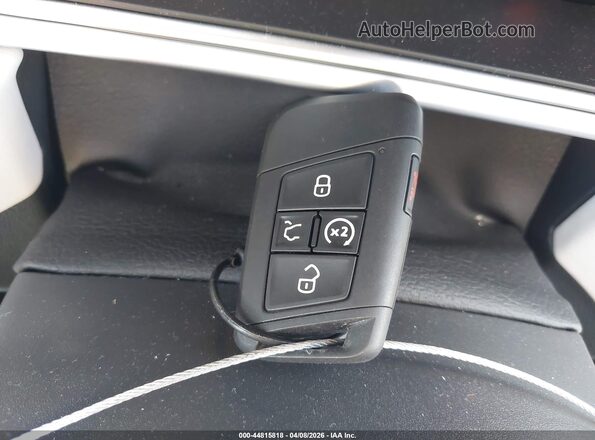 3VVSC7B23TM043337 2026 VOLKSWAGEN TAOS Белый Вид панели приборов