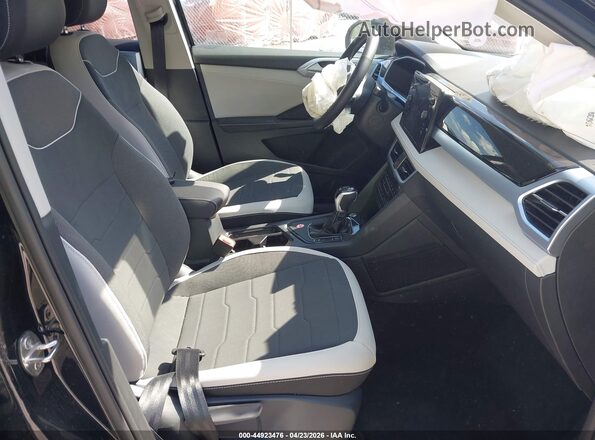 3VVSC7B25TM037846 2026 VOLKSWAGEN TAOS Черный Вид салона спереди