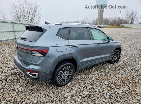 3VVSC7B2XSM007398 2025 VOLKSWAGEN TAOS Gray Задня права чверть