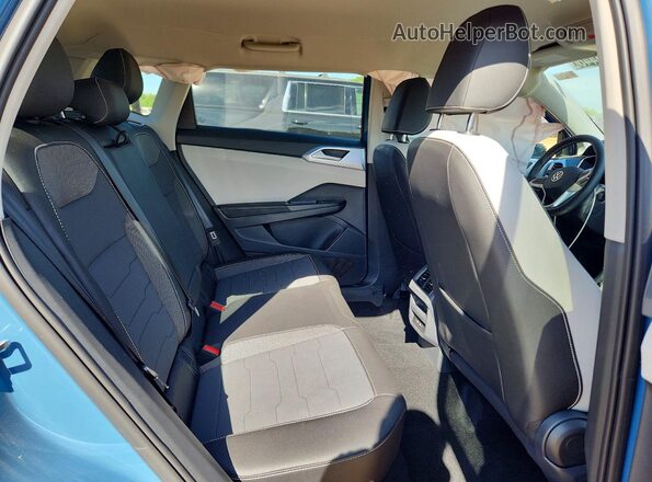 3VVSC7B2XTM037387 2026 VOLKSWAGEN TAOS Blue Rear interior view