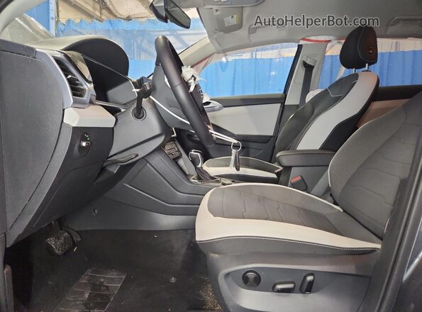 3VVUC7B24TM034784 2026 VOLKSWAGEN TAOS Серый 