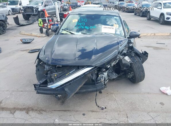 3VW7M7BU4RM025597 2024 VOLKSWAGEN JETTA Black Front view