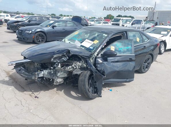 3VW7M7BU4RM025597 2024 VOLKSWAGEN JETTA Black Front left